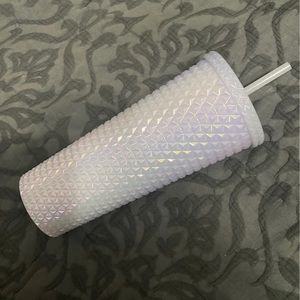 Halloween 2022 Studded Iridescent White Double Wall 26 oz Plastic Tumbler (NEW)